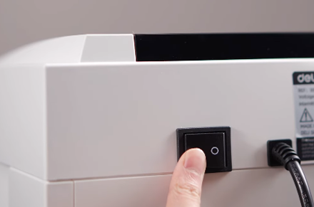 Parutan Deli E9952 besar