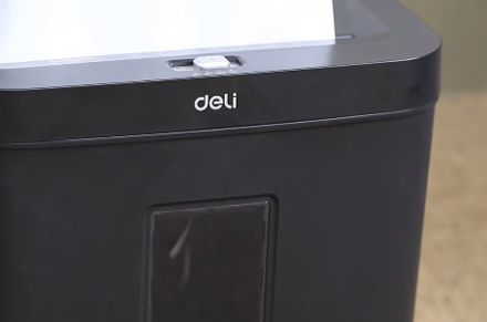 Penghancur kertas Deli ET021